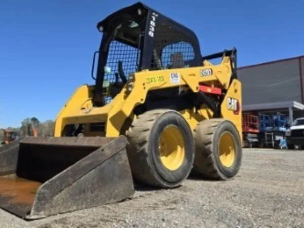 2021 Caterpillar 242D3