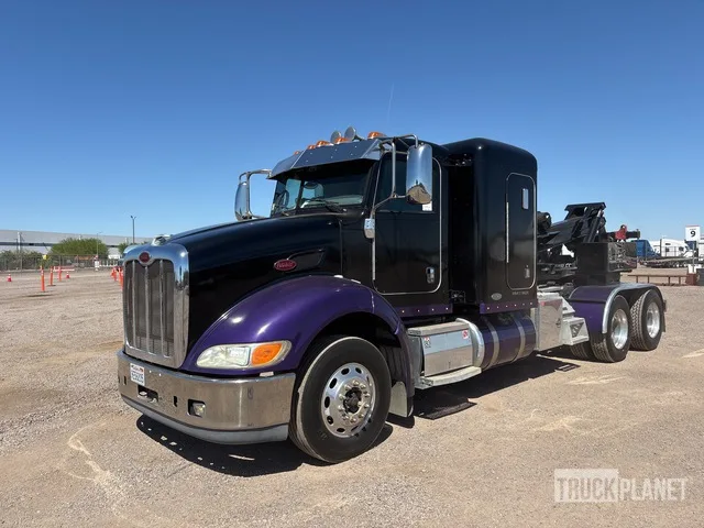 2011 Peterbilt 384