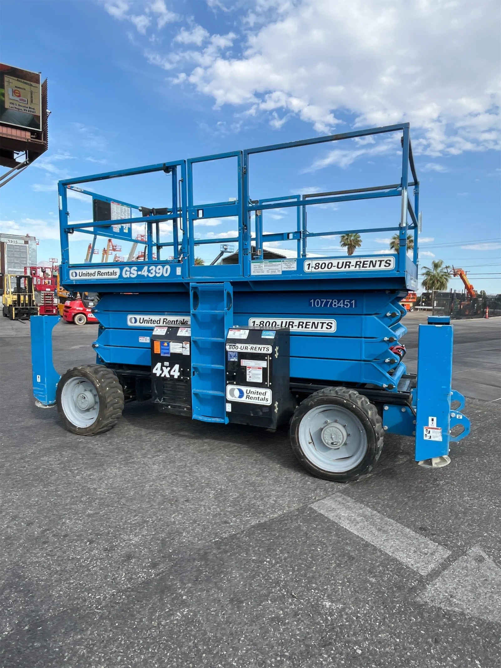 2018 Genie GS-4390 RT Rough Terrain