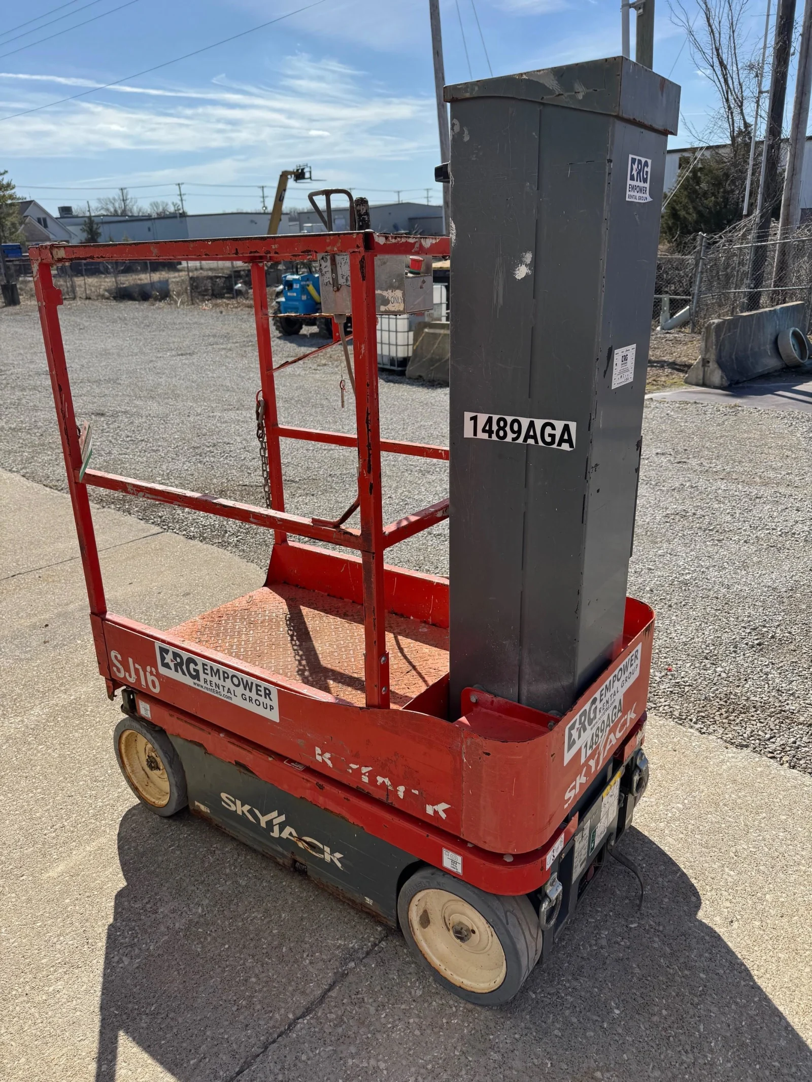 2019 Skyjack SJ16