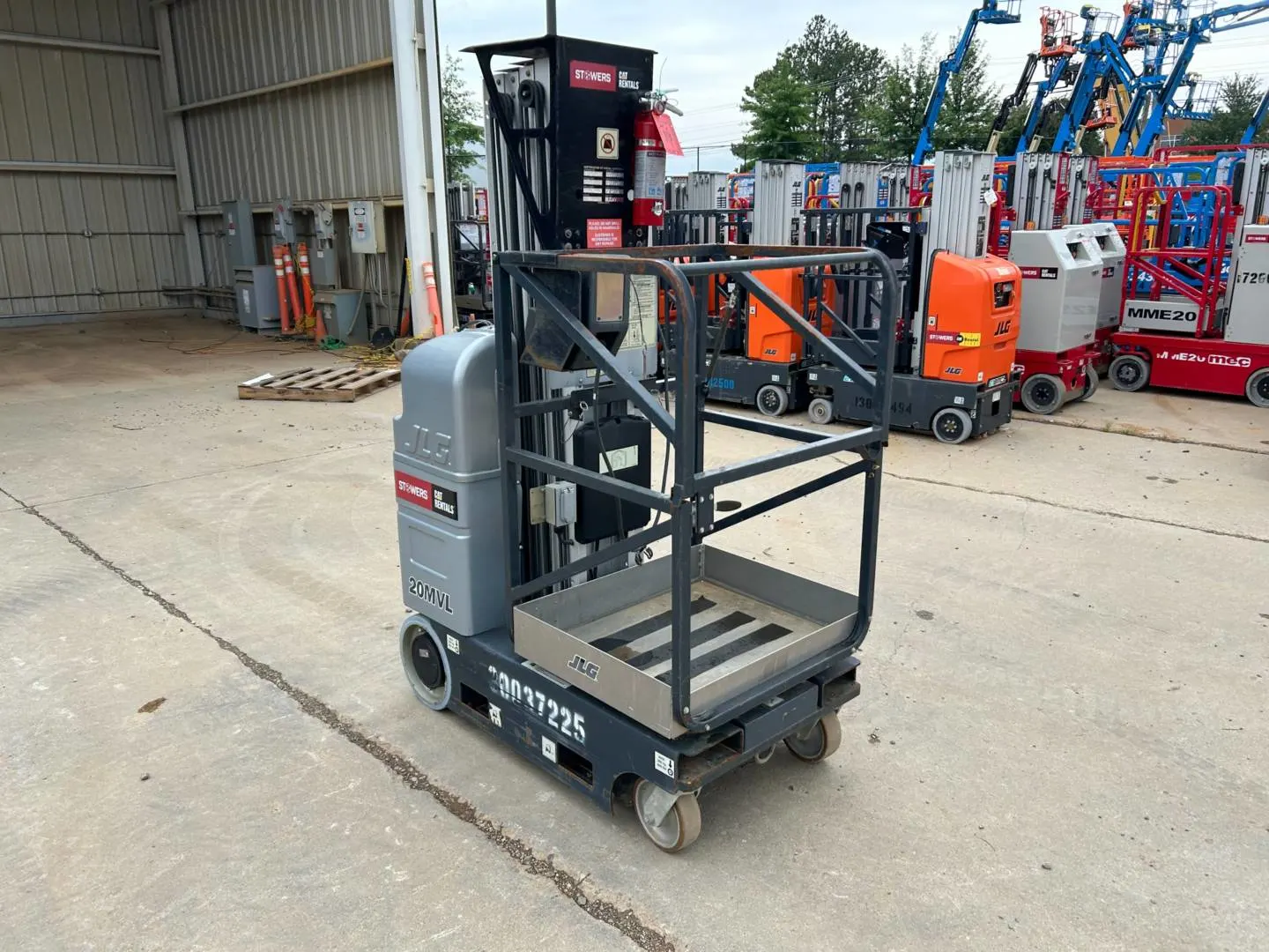 2020 JLG INDUSTRIES, INC. 20MVL