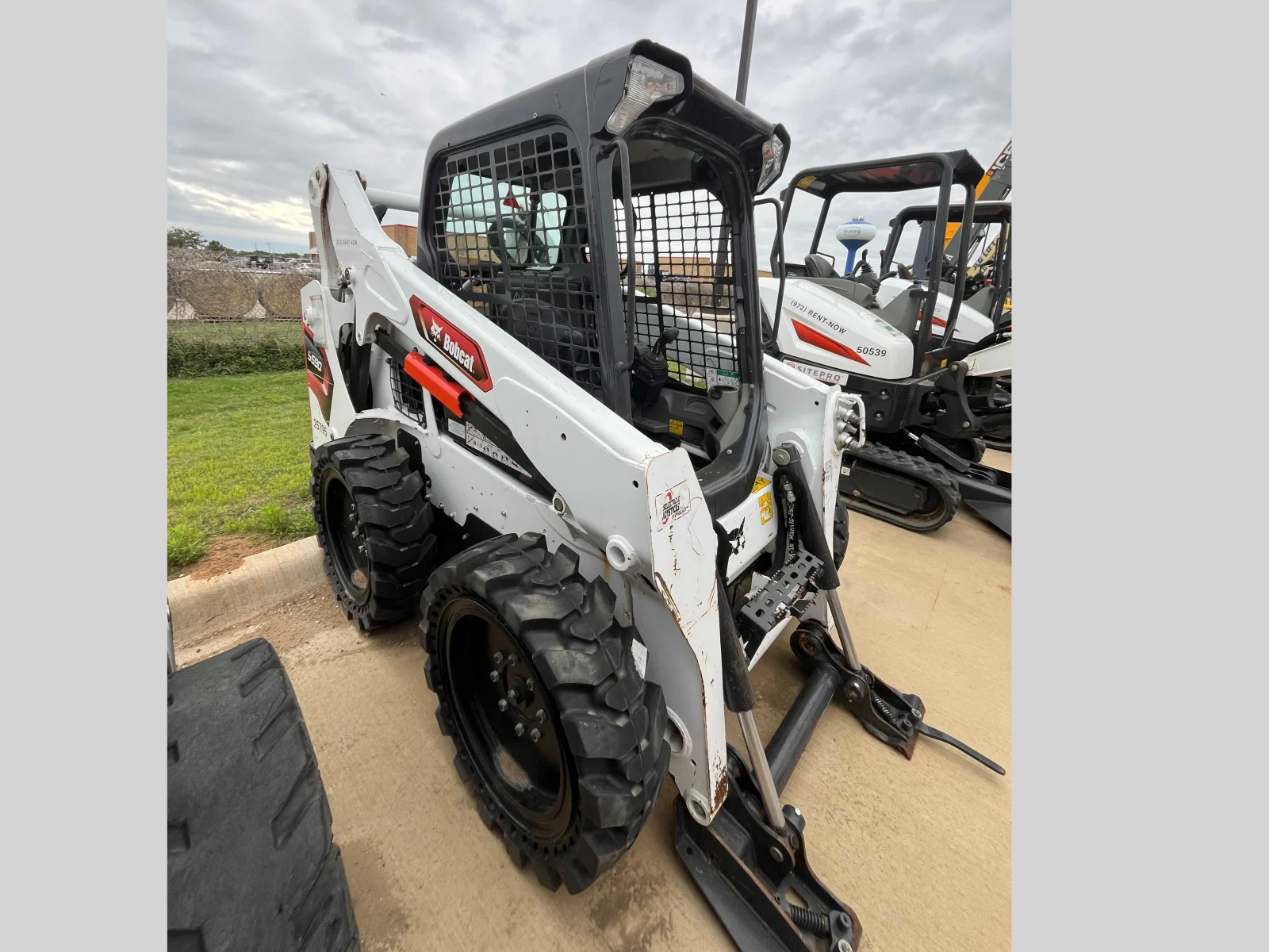 2023 Bobcat S590