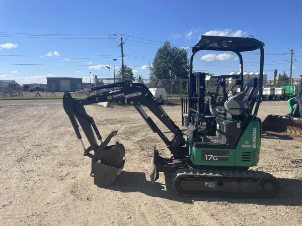 2018 John Deere 17G