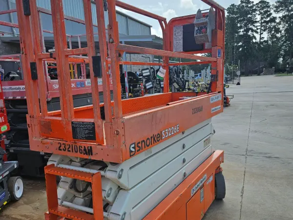 2019 Snorkel S3226E
