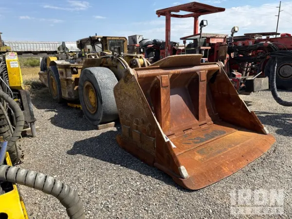 2017 Caterpillar LH410