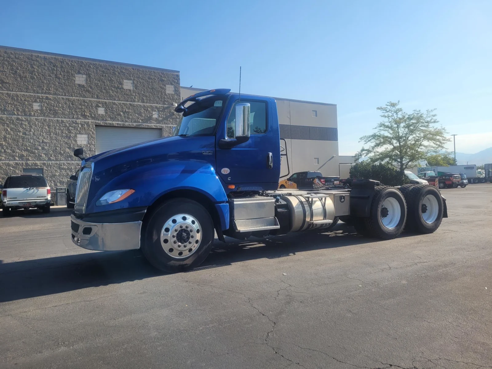 2021 International LT625