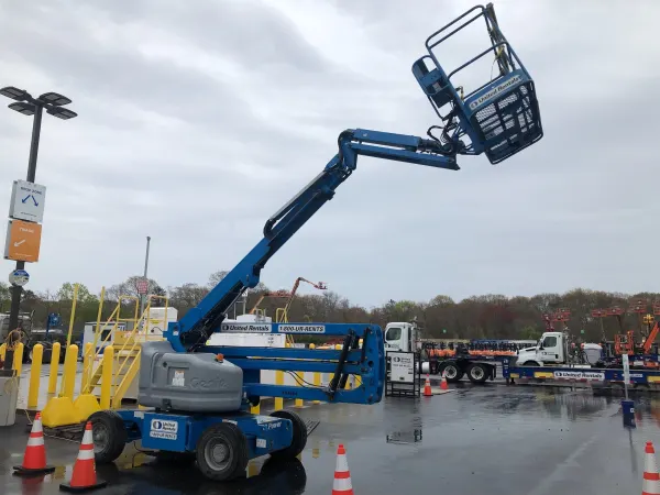 2013 Genie Z-45/25J-DC-Articulating-Boom-Lift