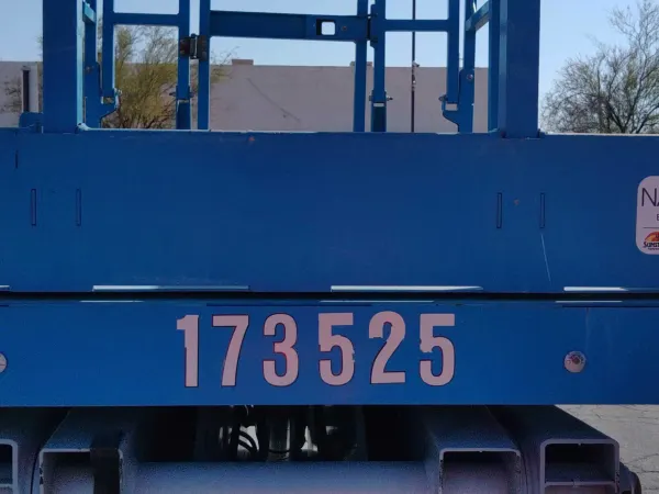 2018 Genie GS-4047