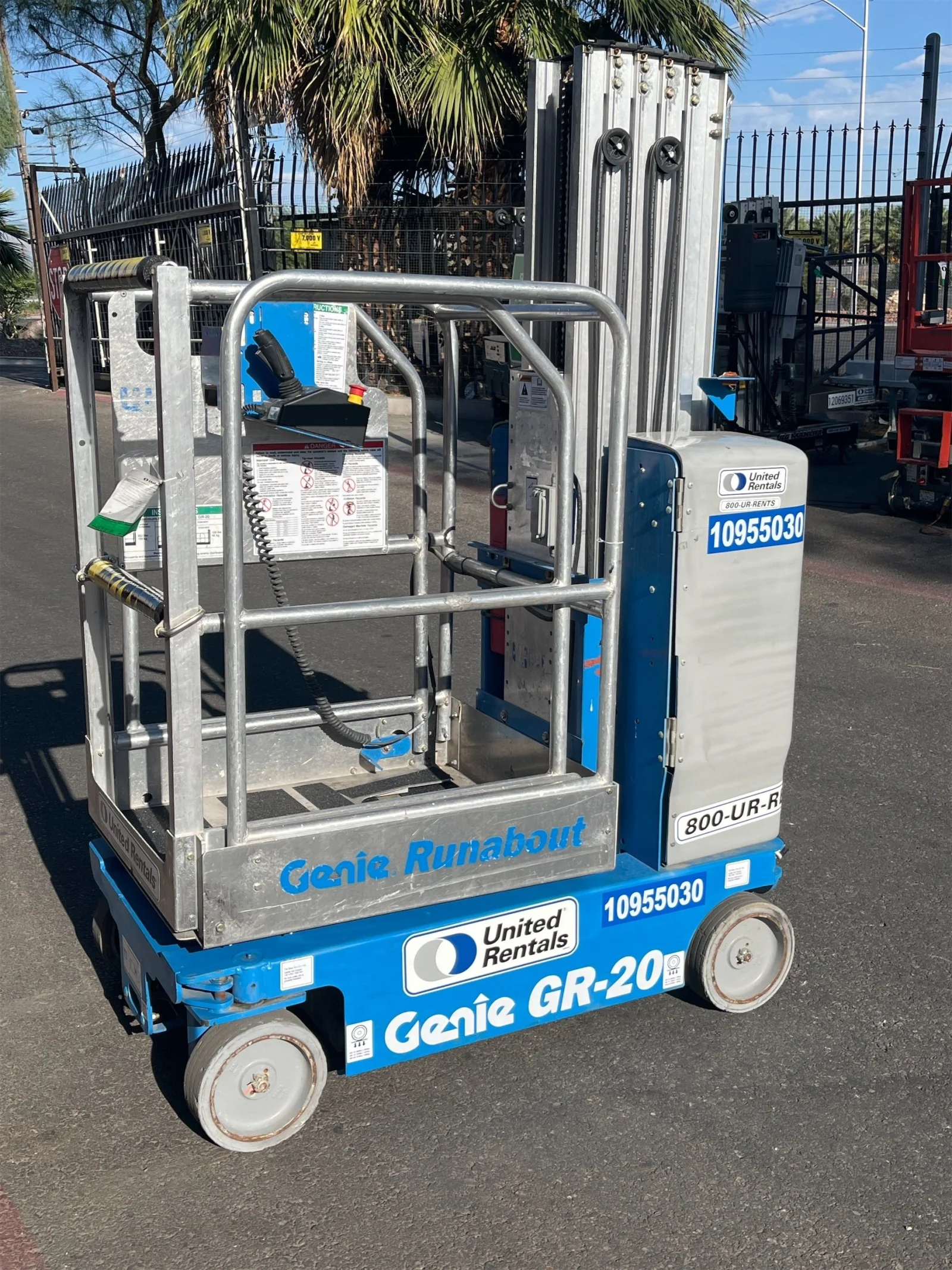 2019 Genie GR-20 Self-Propelled One-Person