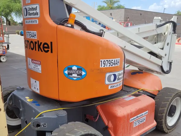 2017 Snorkel A46JE Articulating