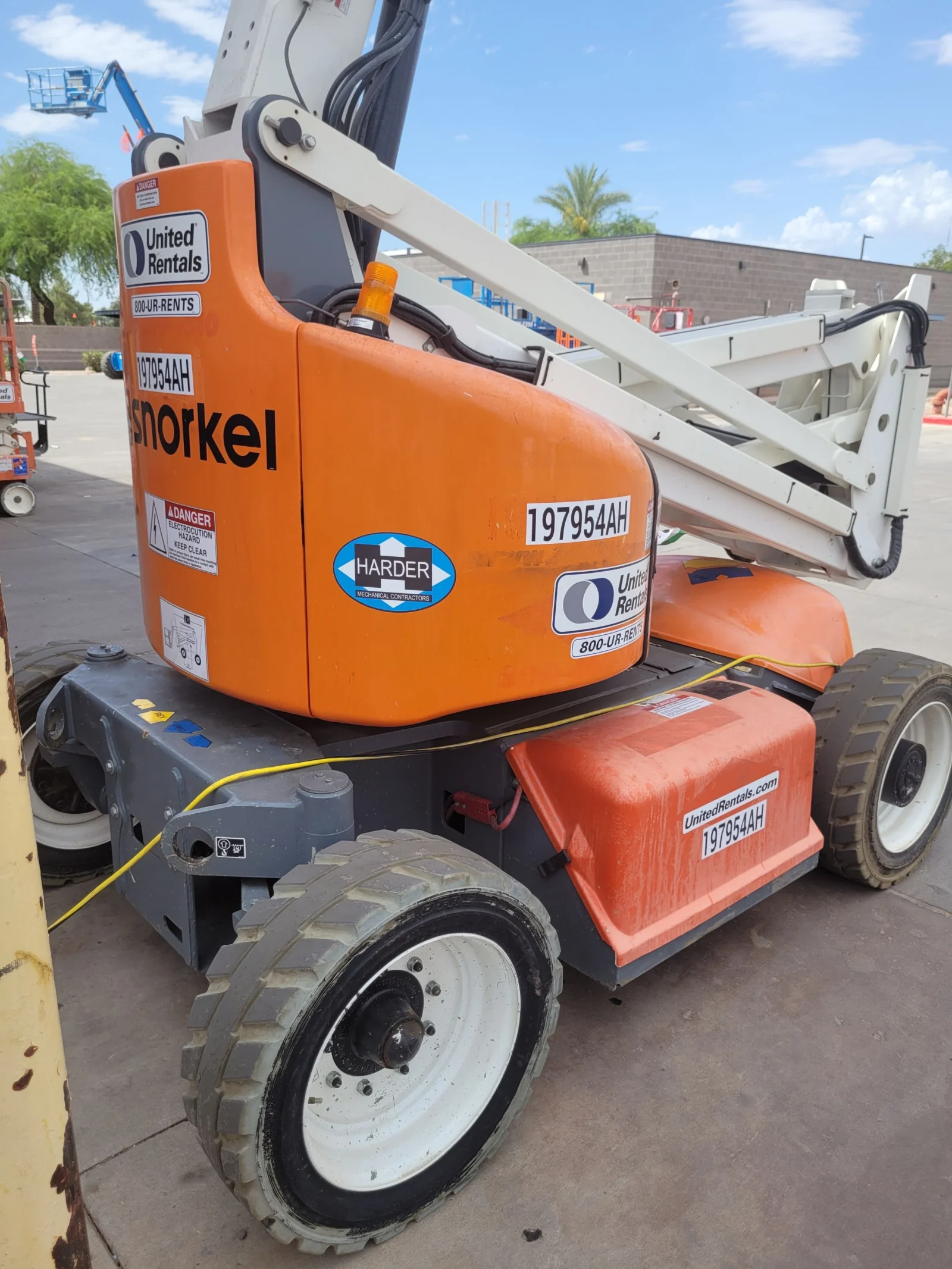 2017 Snorkel A46JE Articulating