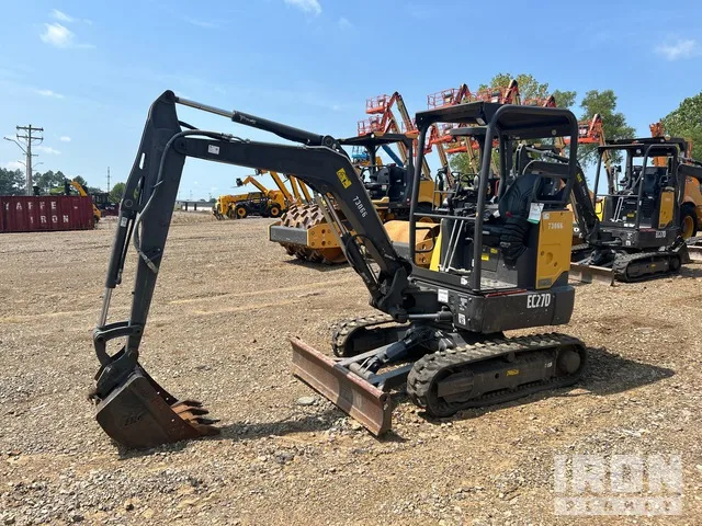 2022 Volvo EC27D