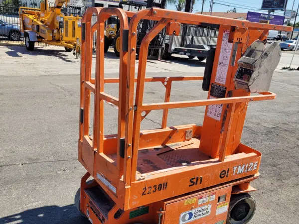 2019 Snorkel TM12E Self-Propelled One-Person