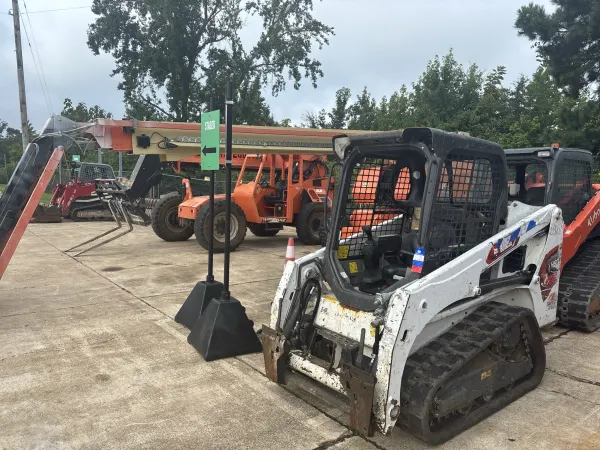 2022 Bobcat T450