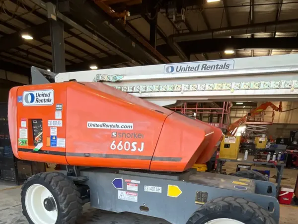 2019 Snorkel 660SJ