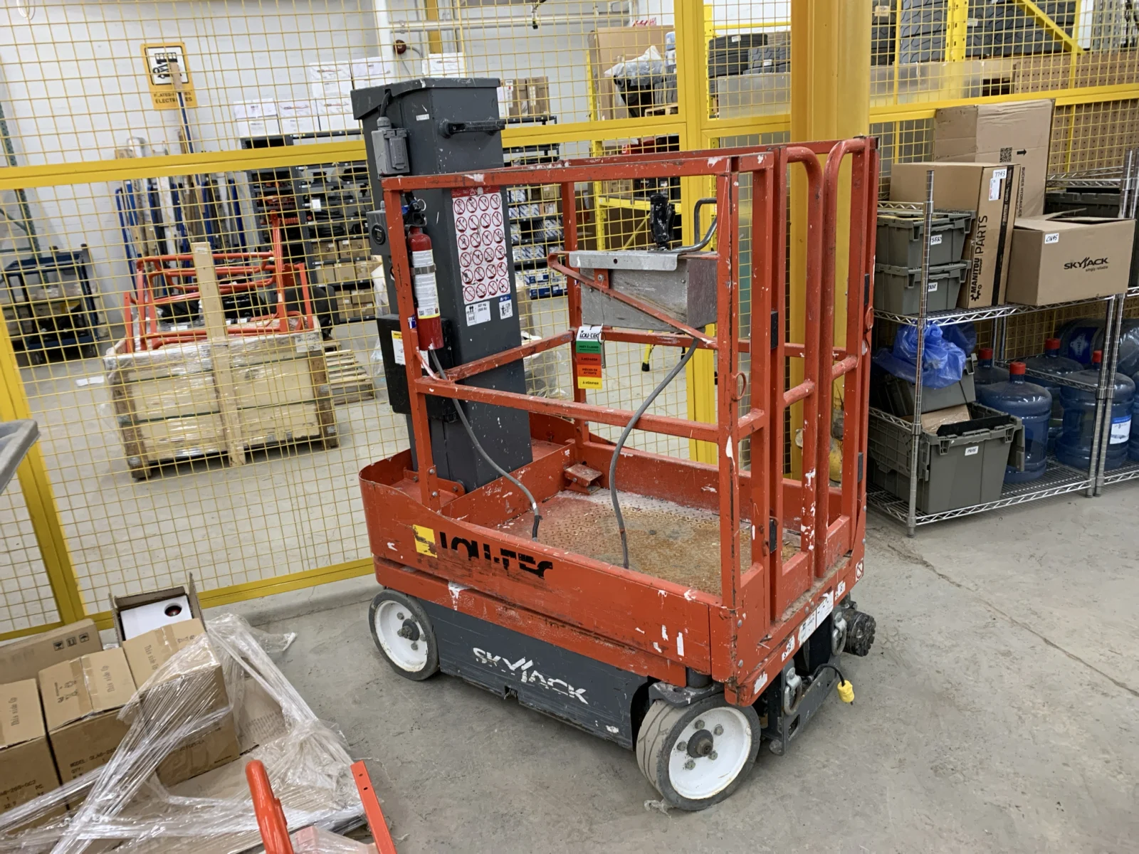 2017 Skyjack SJ16