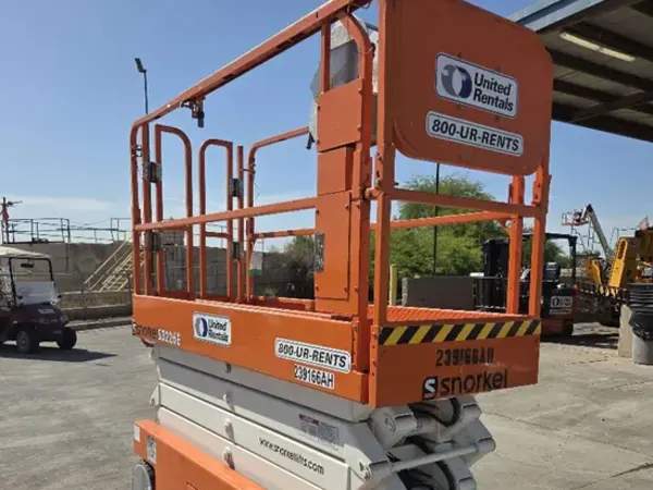 2019 Snorkel S3226E
