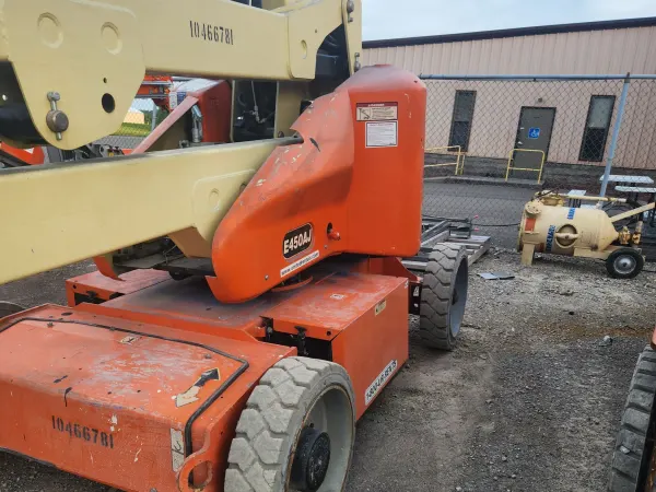 2016 JLG E450AJ Articulating