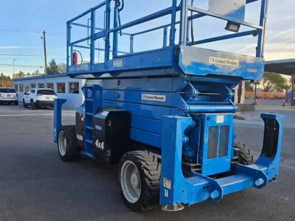 2017 Genie GS-5390 RT Rough Terrain