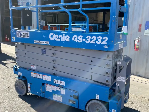 2019 Genie GS-3232