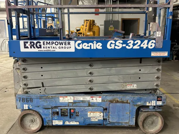 2015 Genie GS-3246