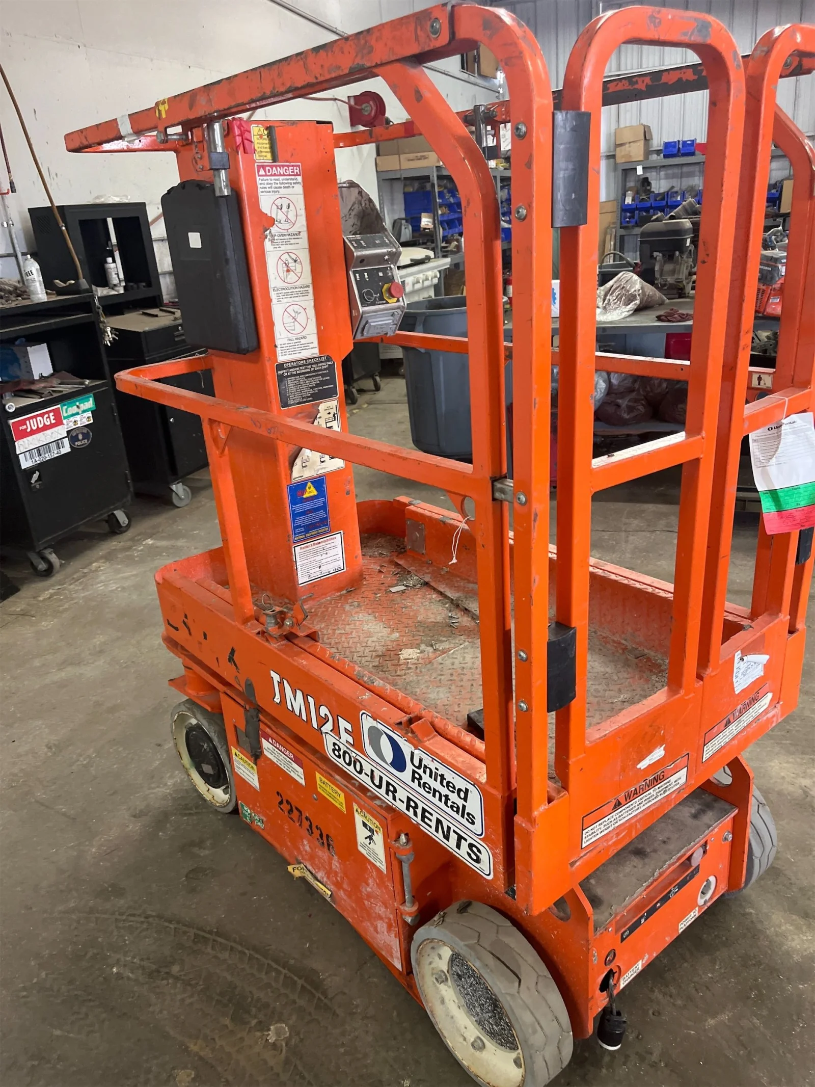 2019 Snorkel TM12E Self-Propelled One-Person