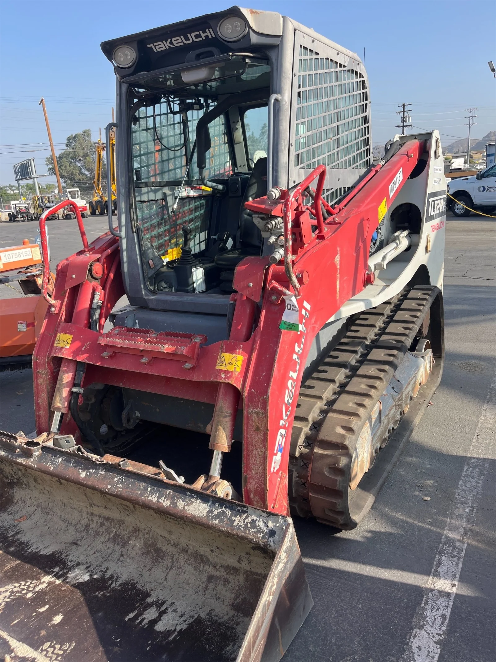 2018 Takeuchi TL12R2-CR