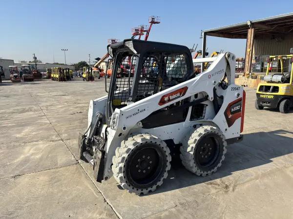 2023 Bobcat S590
