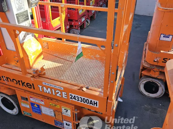 2019 Snorkel TM12E Self-Propelled One-Person