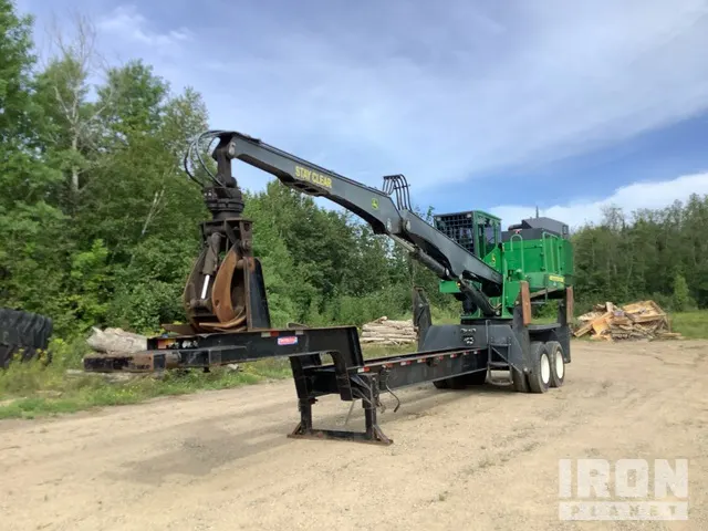 2017 John Deere 337E