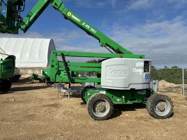 2016 Genie Z-45/25J RT