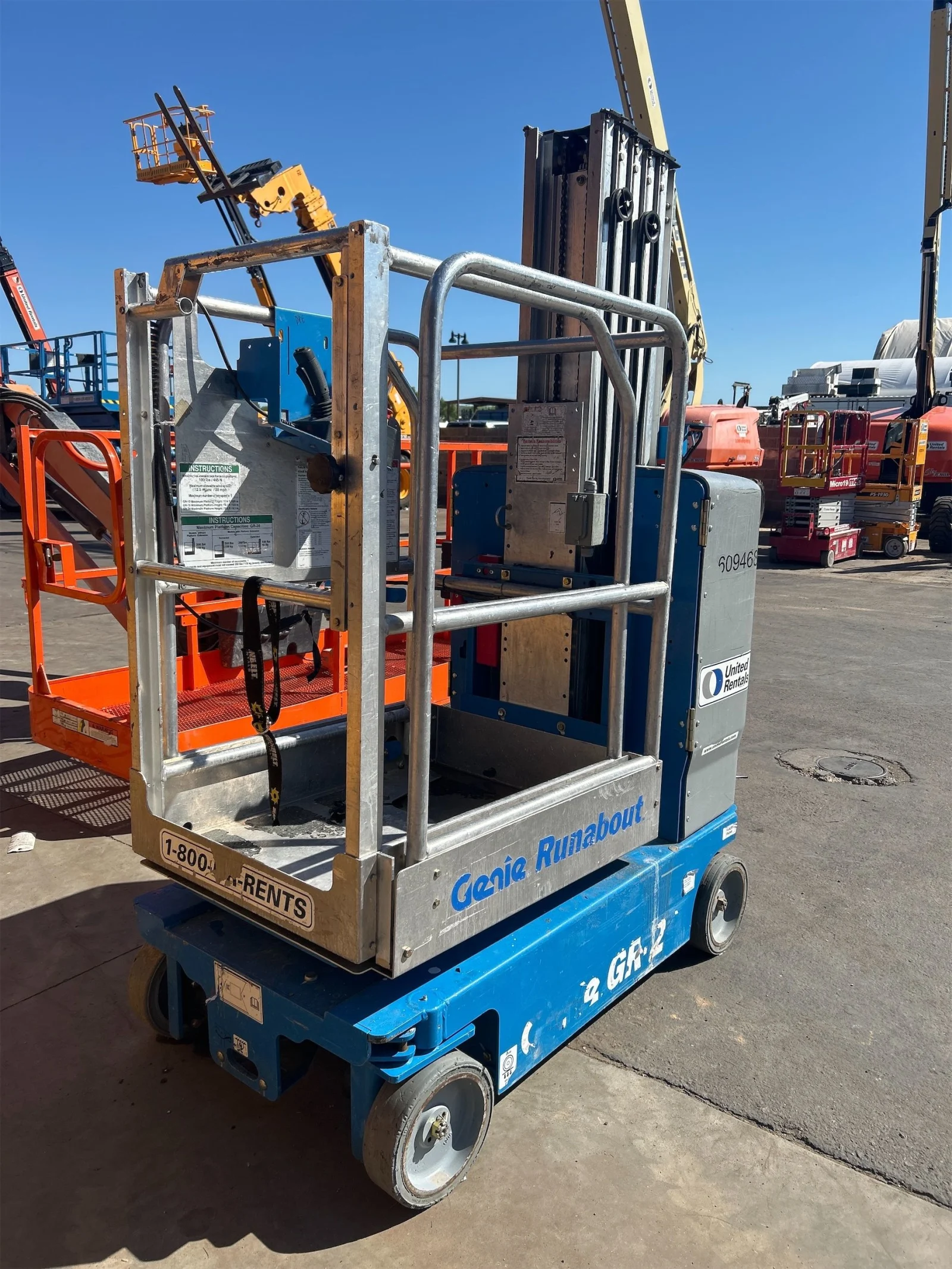 2017 Genie GR-20 Self-Propelled One-Person