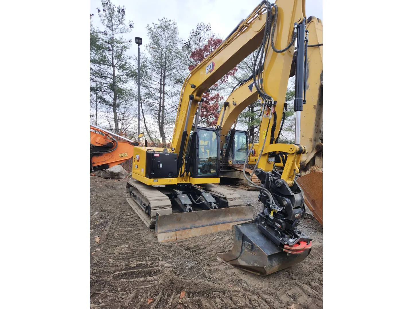 2022 Caterpillar 310