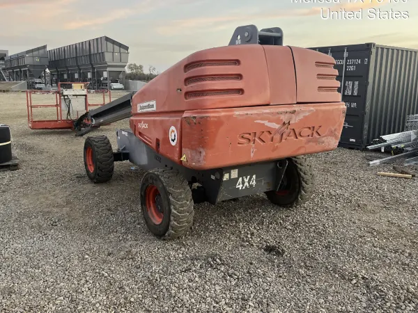 2017 Skyjack SJ45T+