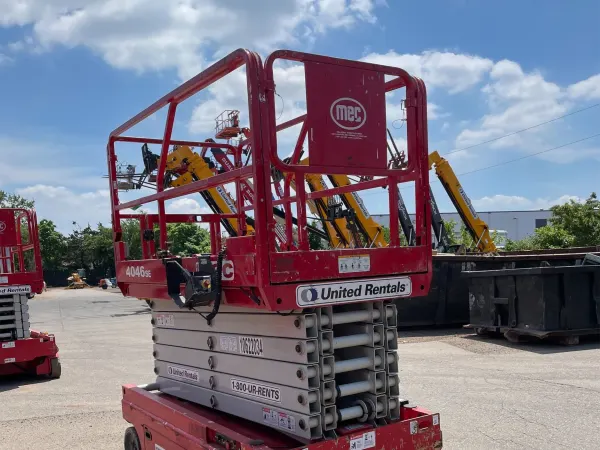 2017 MEC 4046SE