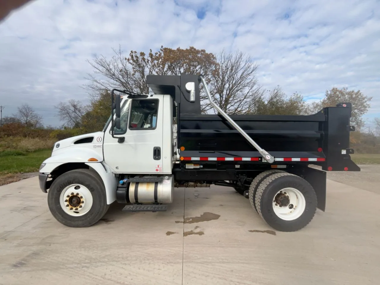 2019 International 4300