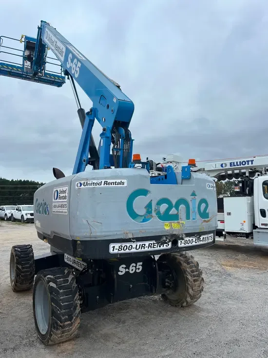 2017 Genie S-65