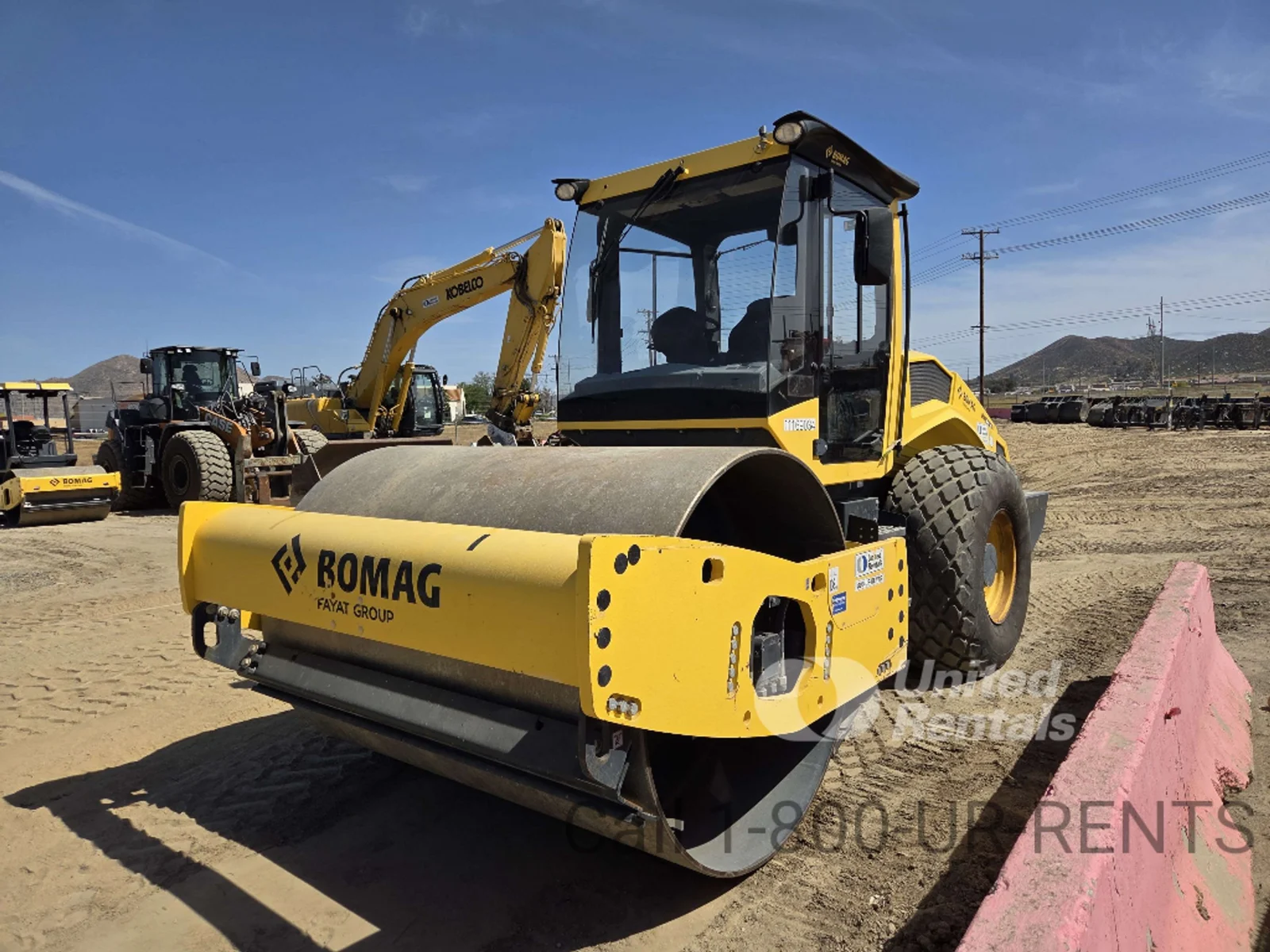 2021 BOMAG BW211D-5 Single Drum