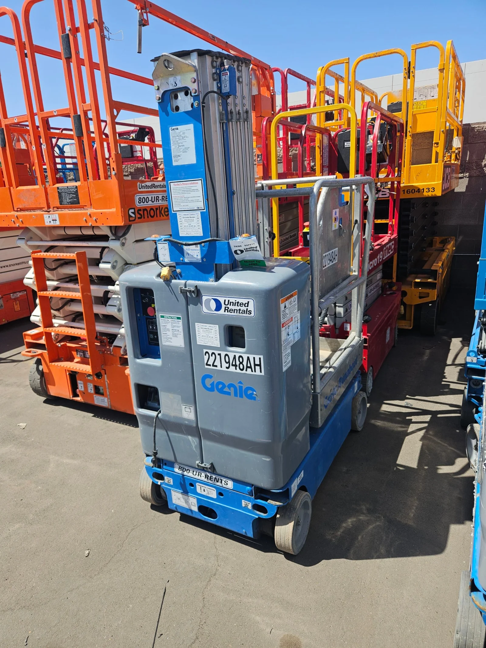 2019 Genie GR-20 Self-Propelled One-Person