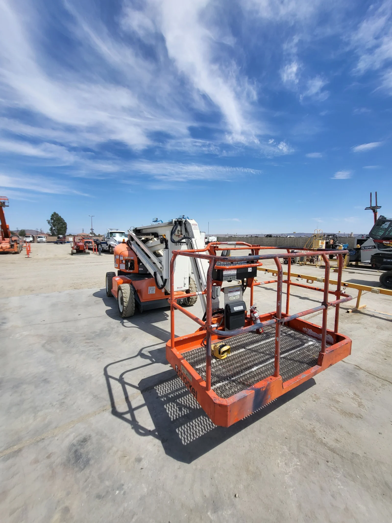 2017 Snorkel A46JE Articulating