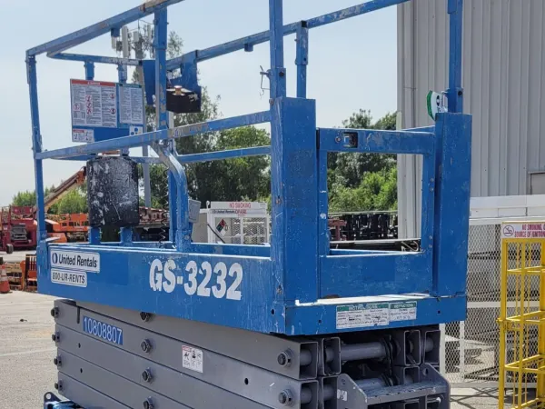 2018 Genie GS-3232