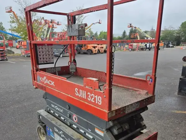 2017 Skyjack SJIII3219