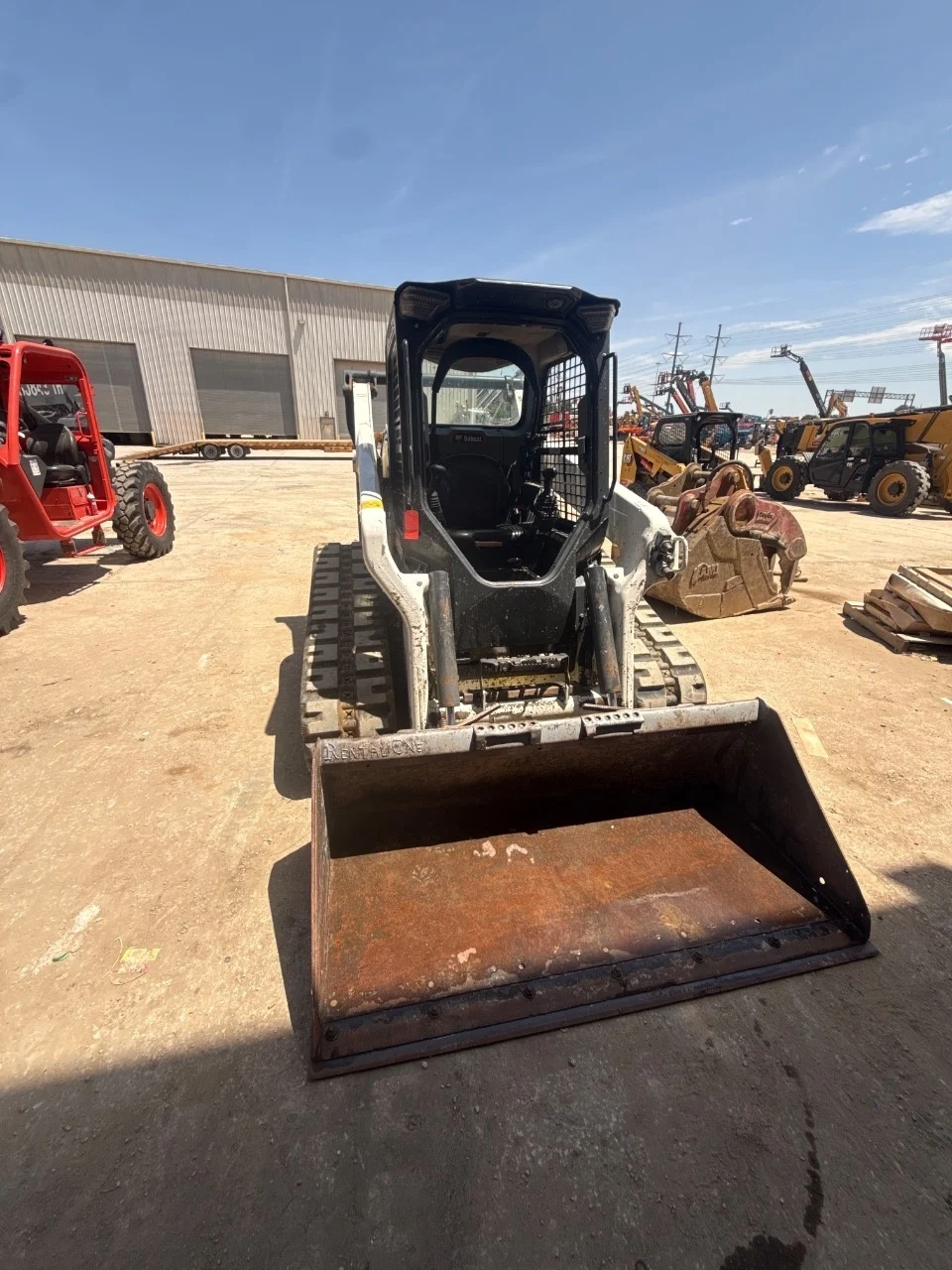 2022 Bobcat T76