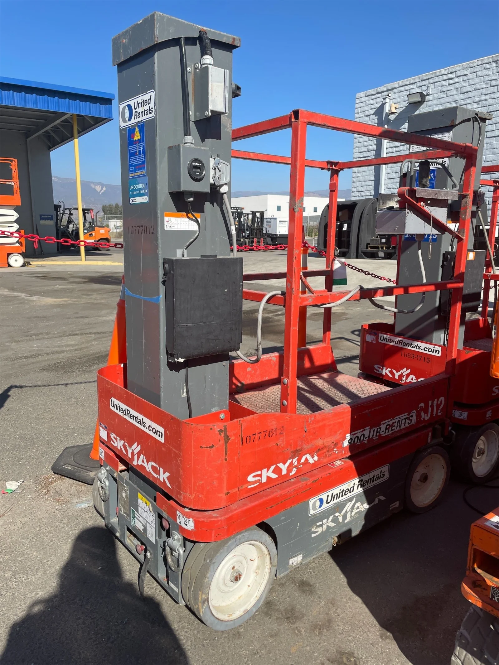 2018 Skyjack SJ12 Self-Propelled One-Person