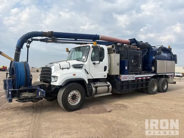 2019 Freightliner 114SD