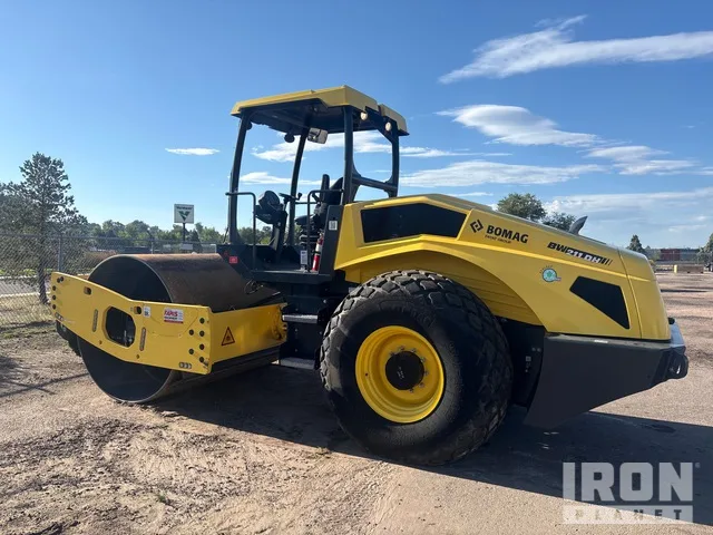 2024 BOMAG BW211DH-5