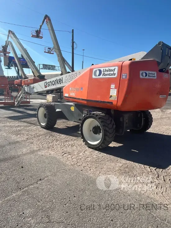 2020 Snorkel 660SJ