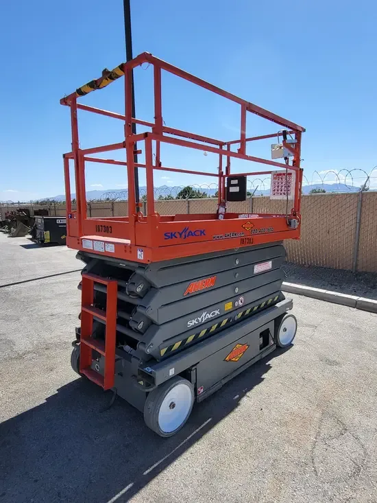 2017 Skyjack SJIII4740
