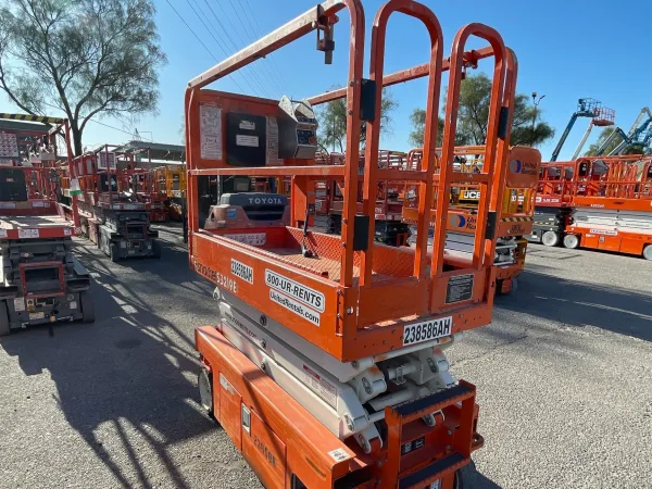 2019 Snorkel S3219E