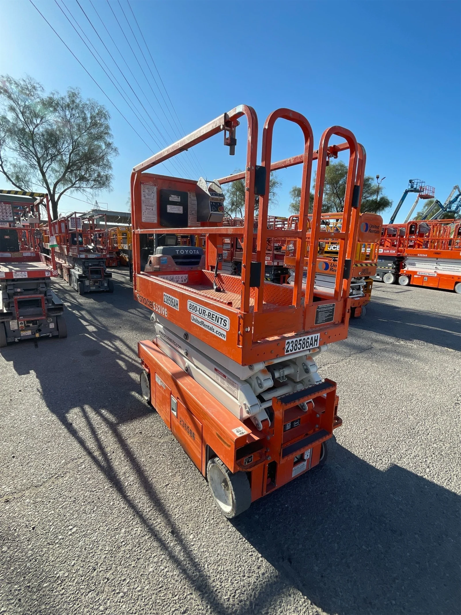 2019 Snorkel S3219E